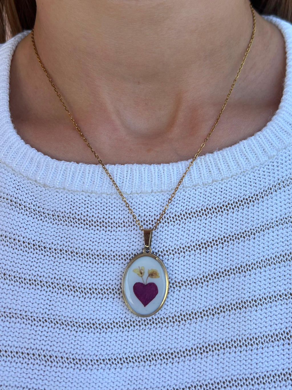 Collana medaglietta - cuore rosa rossa