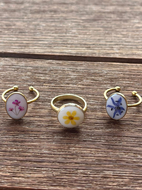 Anello piccole fioriture - fiori di campo rosa
