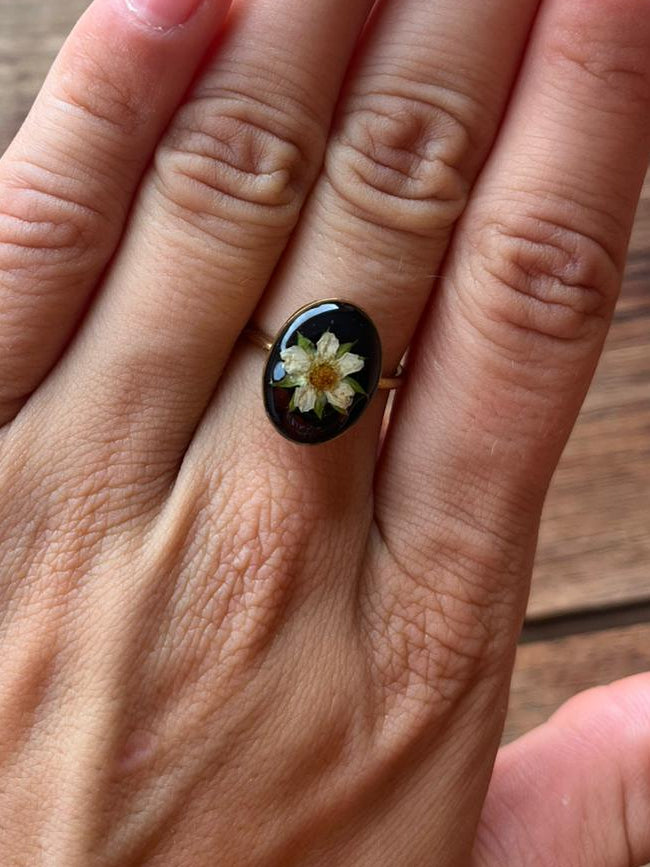 Anello piccole fioriture - fiore di fragola