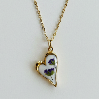 Collana cuore piccole fioriture - geranio selvatico